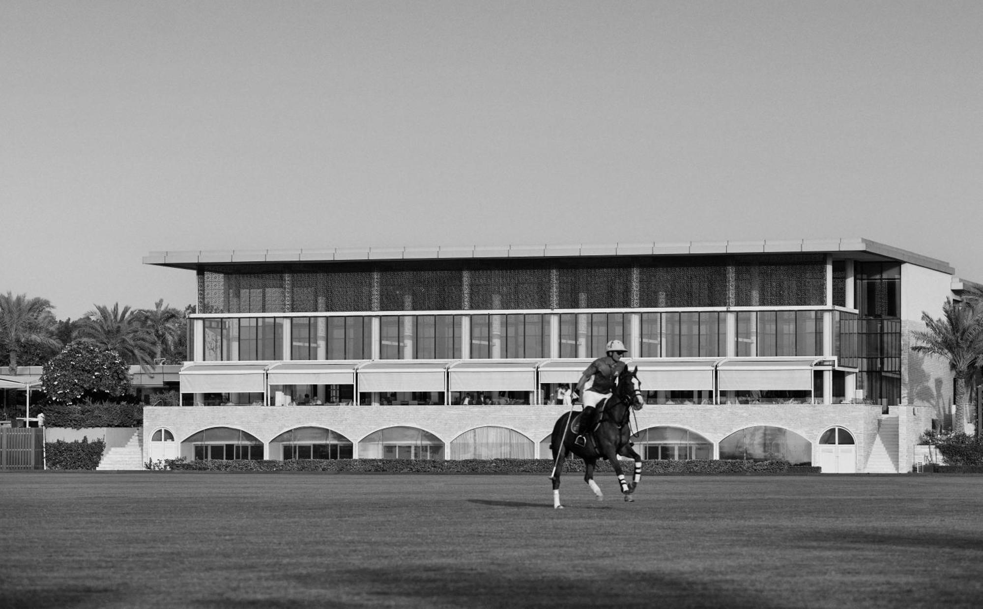 דובאי Melia Desert Palm Member Of Melia Collection מראה חיצוני תמונה The main stand at the Meydan Racecourse