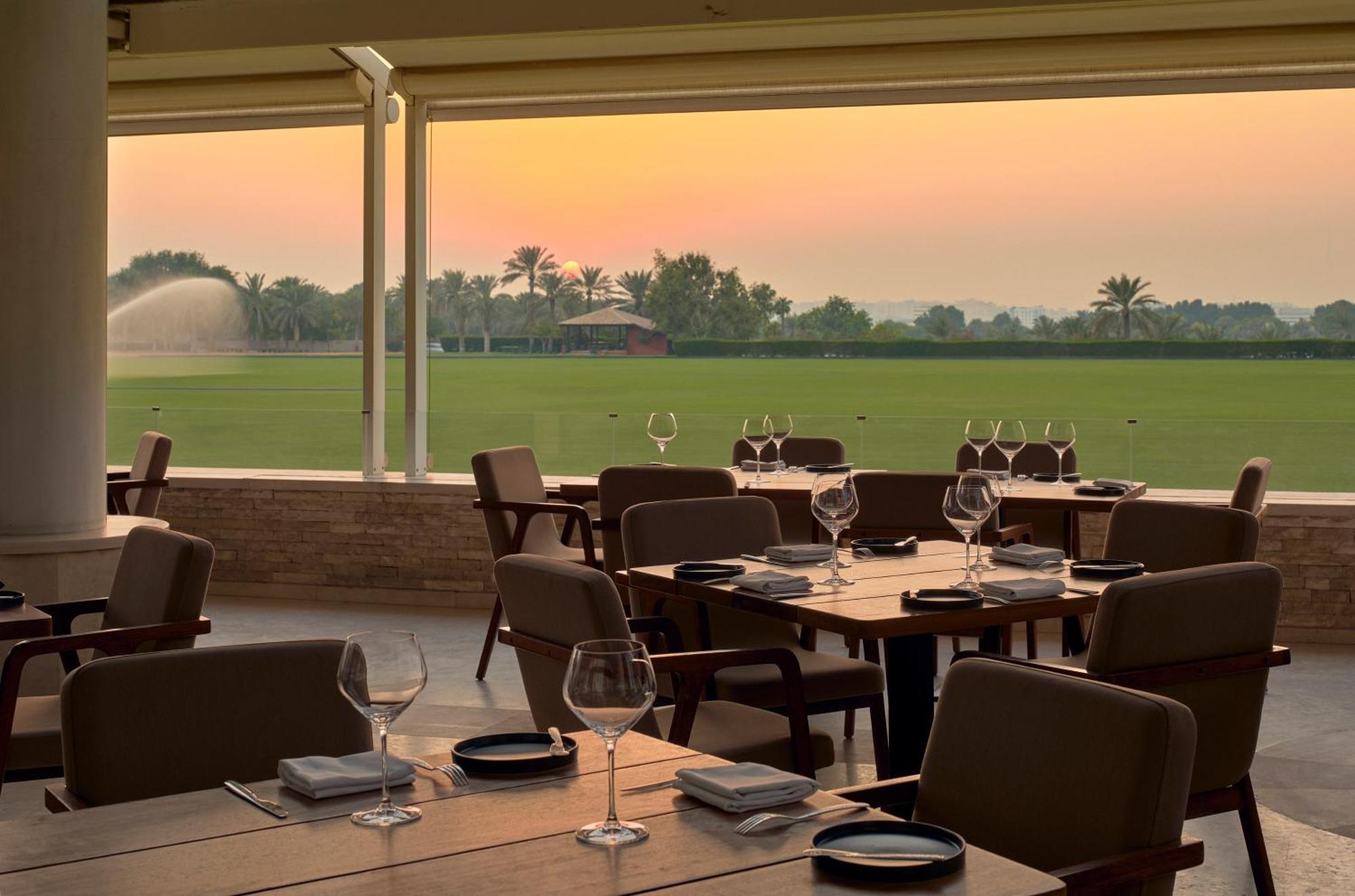 דובאי Melia Desert Palm Member Of Melia Collection מראה חיצוני תמונה The restaurant at the Oberoi, Mumbai